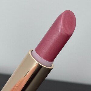 Estee Lauder PINK PARFAIT (221) Pure Color Envy Hi-Lustre Sculpting Lipstick